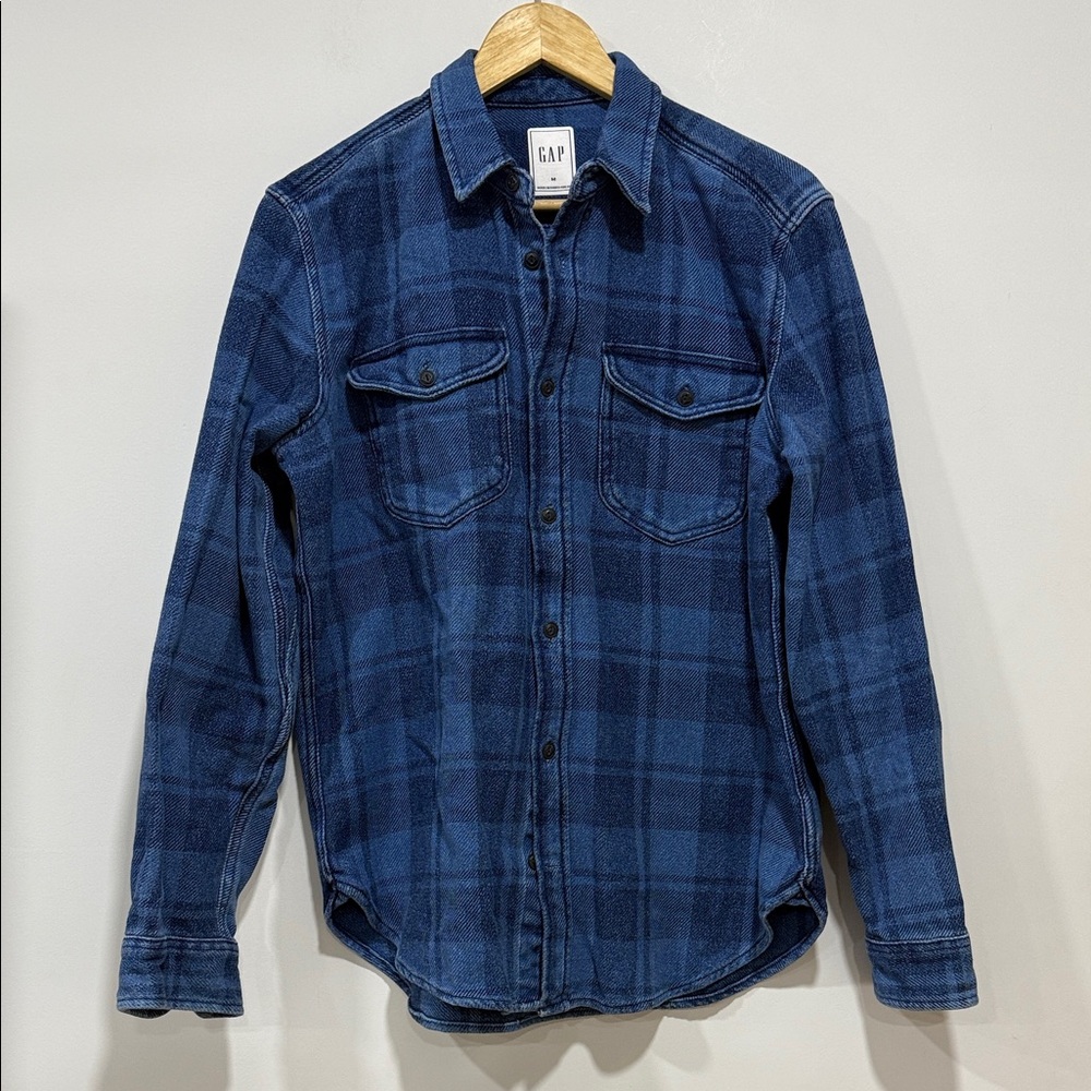 GAP Men's Navy Checkered Long Sleeve Plaid Worker Shirt Standard Fit Size M